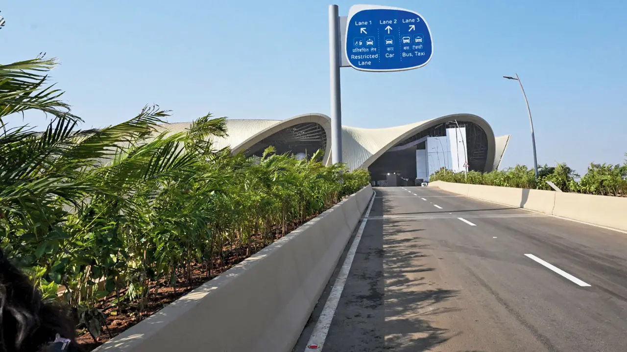 Thief walks away with cables worth Rs 2.68 lakh from Navi Mumbai airport site The theft took place near Terminal-1 of the Navi Mumbai Airport premises. Pic/Sayyed Sameer Abedi