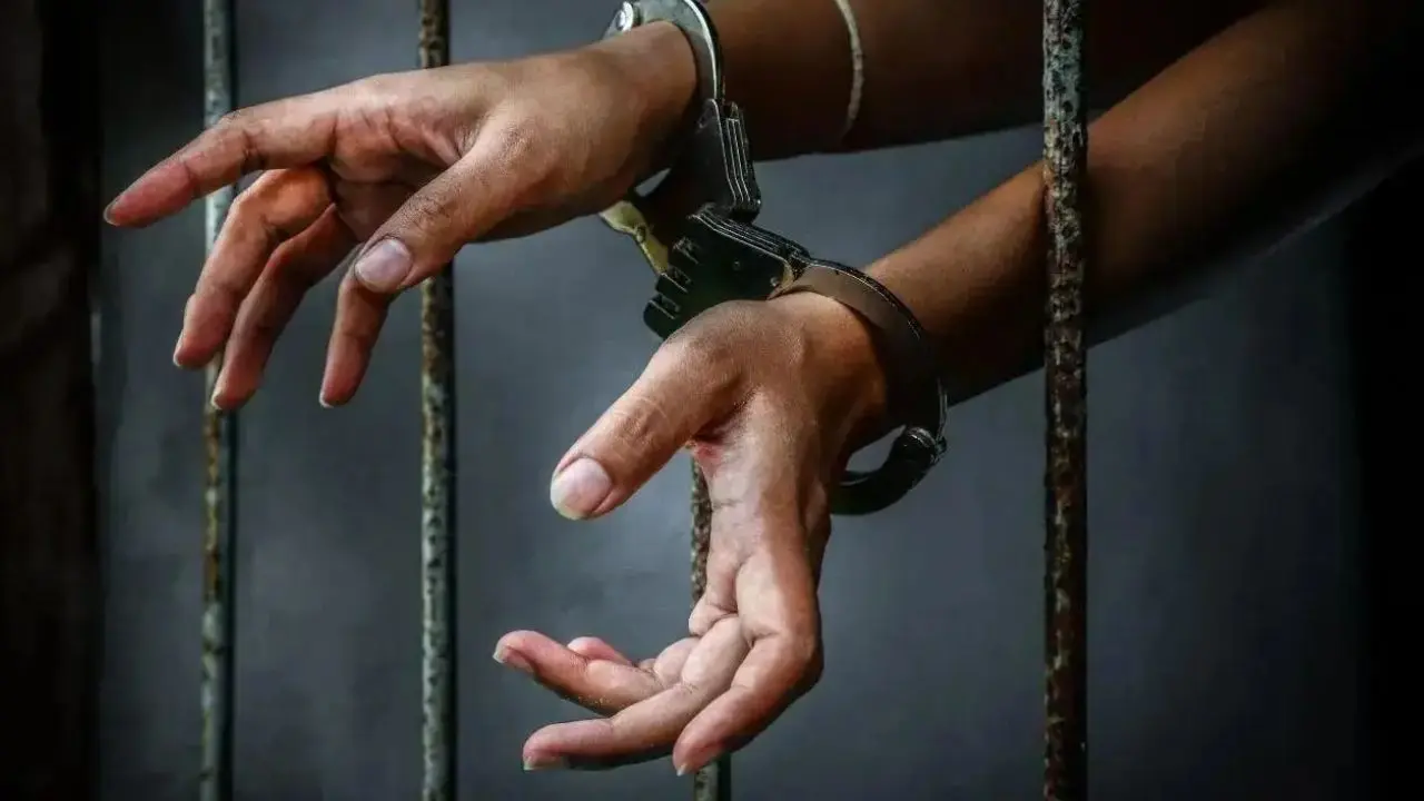 Mumbai: Anti-Narcotics Cell busts MD drug lab in Agripada, arrests two with 6-kg narcotics Mumbai Police bust illegal MD drug lab in Agripada (Representational image)