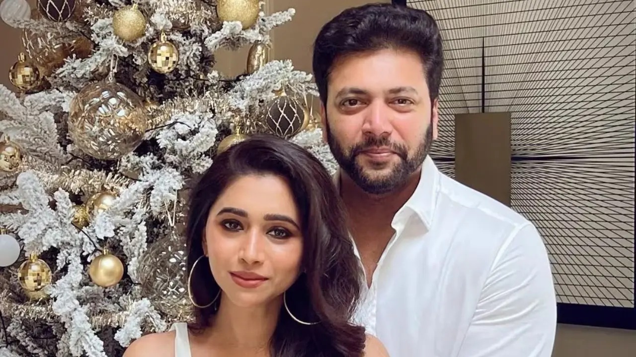 Ravi Mohan pledges not to work until divorce; alleges estranged wife Aarti Ravi doing black magic: 'I slit my wrists' Aarti Ravi and Ravi Mohan (Pic/Instagram)