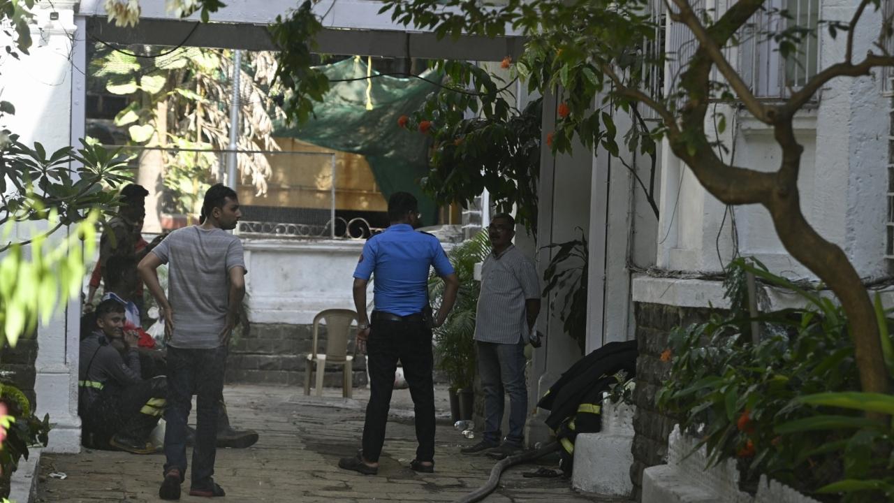 Multiple agencies, including the Mumbai Fire Brigade, Mumbai Police, and 108 ambulance services, were mobilised to the site as a precautionary measure Multiple agencies, including the Mumbai Fire Brigade, Mumbai Police, and 108 ambulance services, were mobilised to the site as a precautionary measure