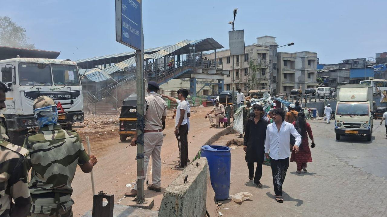 Western Railway on Friday said it had removed all illegal structures identified during the ongoing anti-encroachment drive at Garib Nagar in Bandra East, as demolition work entered its fourth day Western Railway on Friday said it had removed all illegal structures identified during the ongoing anti-encroachment drive at Garib Nagar in Bandra East, as demolition work entered its fourth day