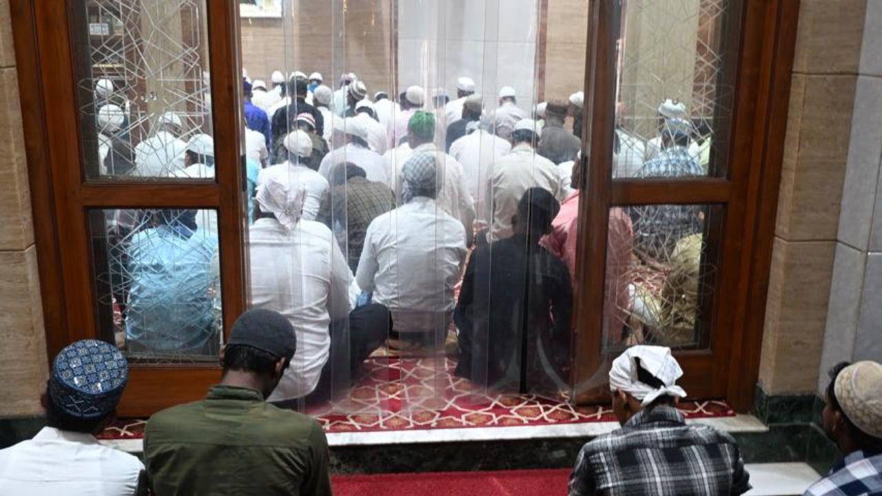 Families stood together, elders prayed silently, and children watched curiously as the community came together for one of Islam’s most significant festivals Families stood together, elders prayed silently, and children watched curiously as the community came together for one of Islam’s most significant festivals