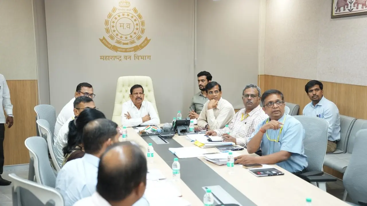Maharashtra to install AI-based wildlife alert system in 1,000 villages, approves Rs 260 crore plan to reduce attacks Maharashtra Forest Minister Ganesh Naik announced the decision during a meeting on Tuesday. Pic/Special Arrangement