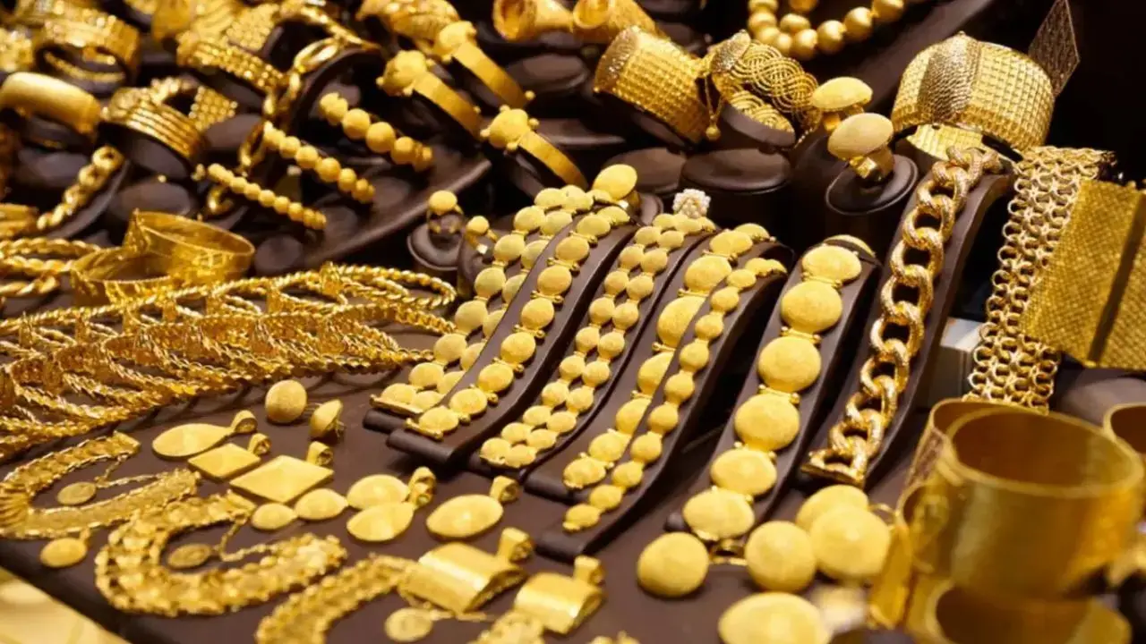 Safe-haven demand keeps gold and silver prices supported. Representational Image