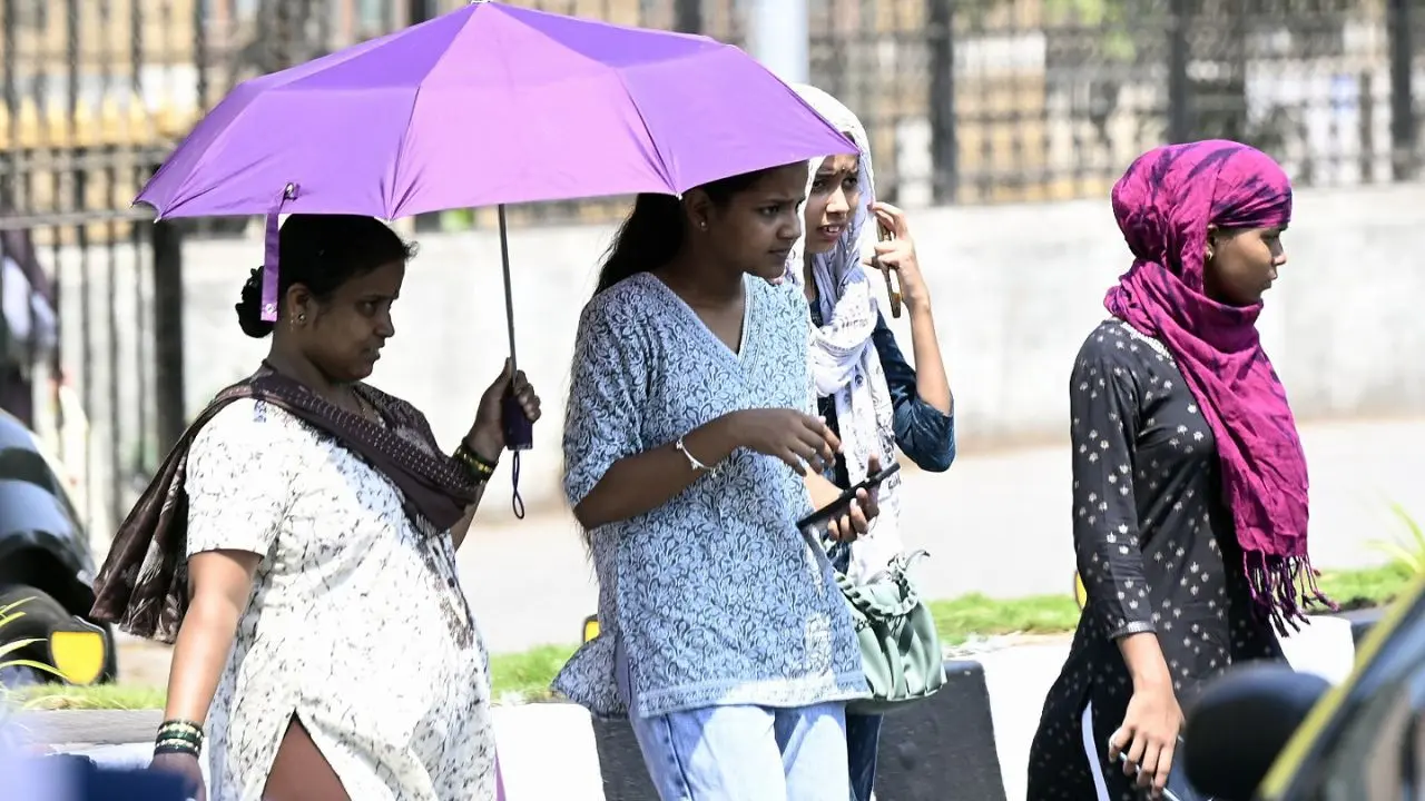 Mumbai weather update: City to witness partly cloudy skies, AQI at 54 Mumbai to remain warm and humid with temperatures around 34 degrees Celsius on Tuesday. File Pic