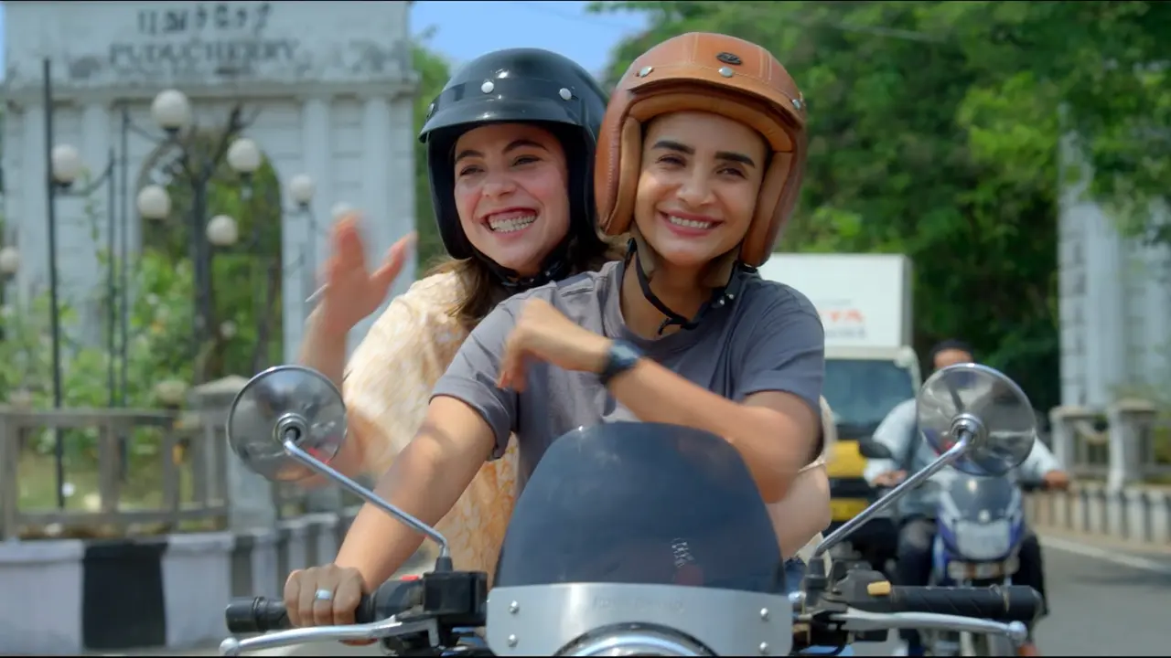 Patralekhaa and Maanvi Gagroo (Pic credit/Youtube)