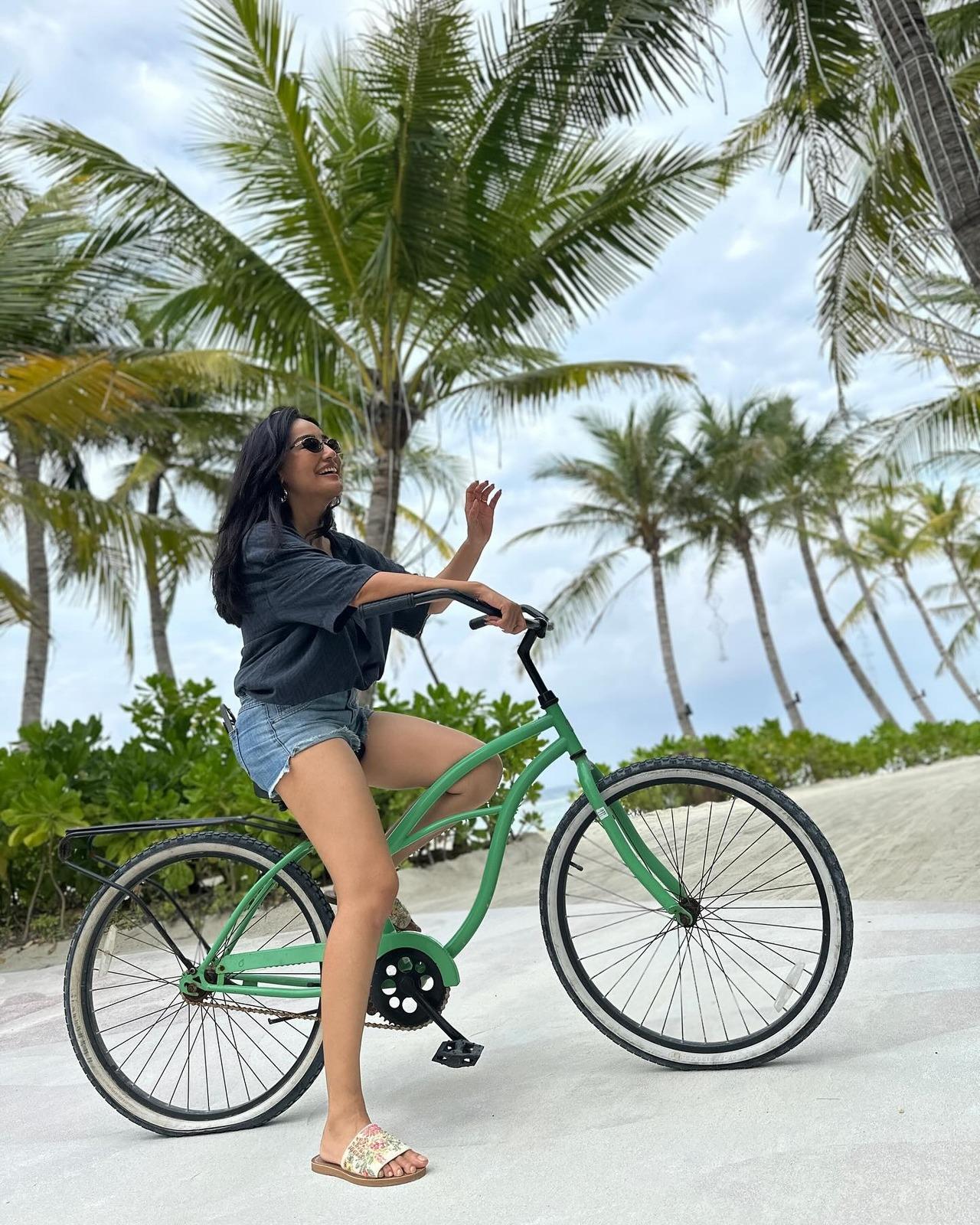 Nothing like a pair of denim shorts with an oversized shirt to bring fun and youthfulness to a bright sunny day. Nothing like a pair of denim shorts with an oversized shirt to bring fun and youthfulness to a bright sunny day.