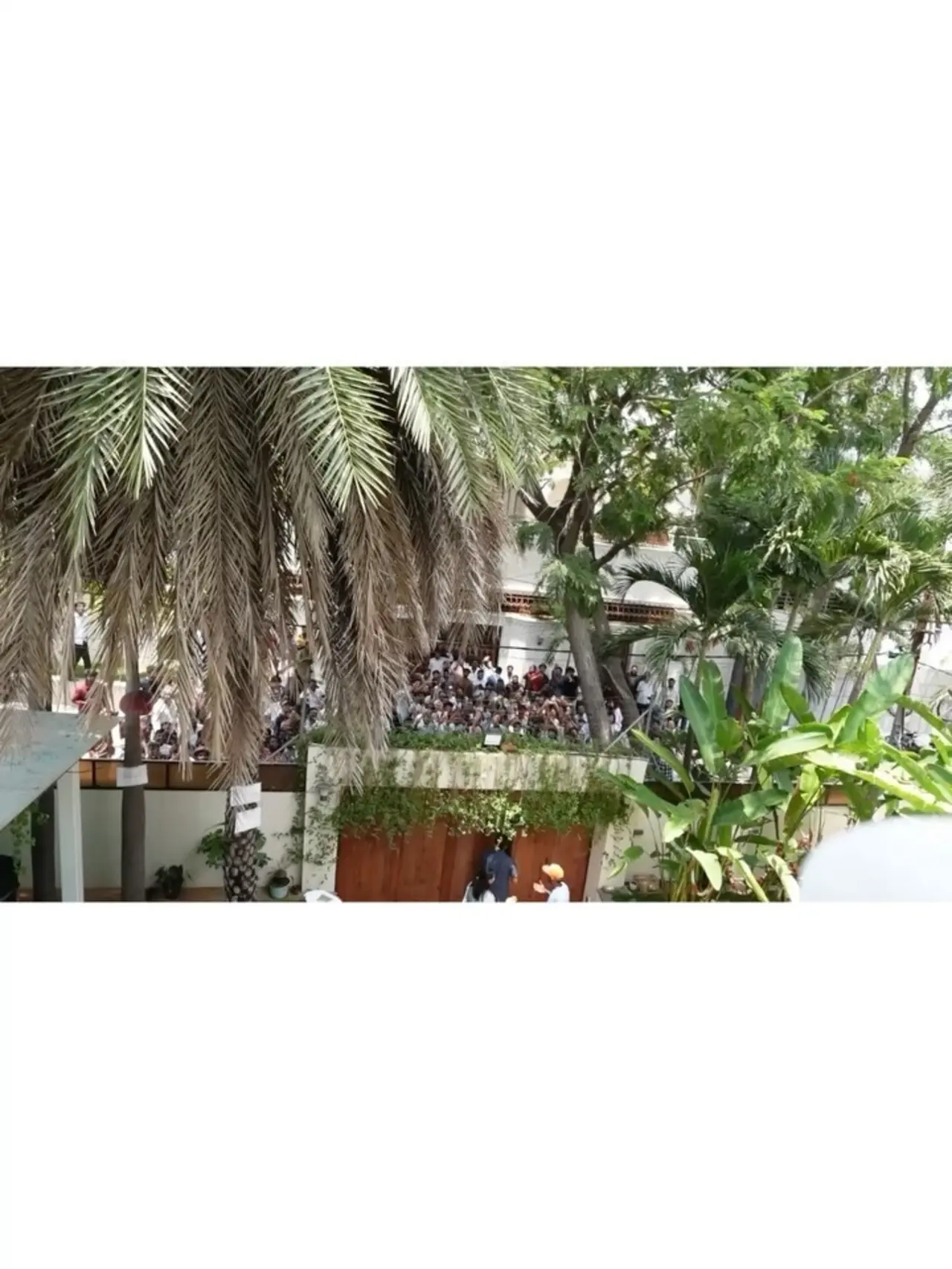 Fans gathered in large numbers outside their home to catch a glimpse of the actor on his birthday. Fans gathered in large numbers outside their home to catch a glimpse of the actor on his birthday.