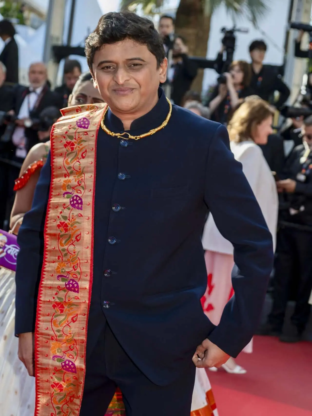 Kedar Joshi nails the look with his paithani dupatta to his authentic bandh gala kurta for the Cannes red carpet Kedar Joshi nails the look with his paithani dupatta to his authentic bandh gala kurta for the Cannes red carpet