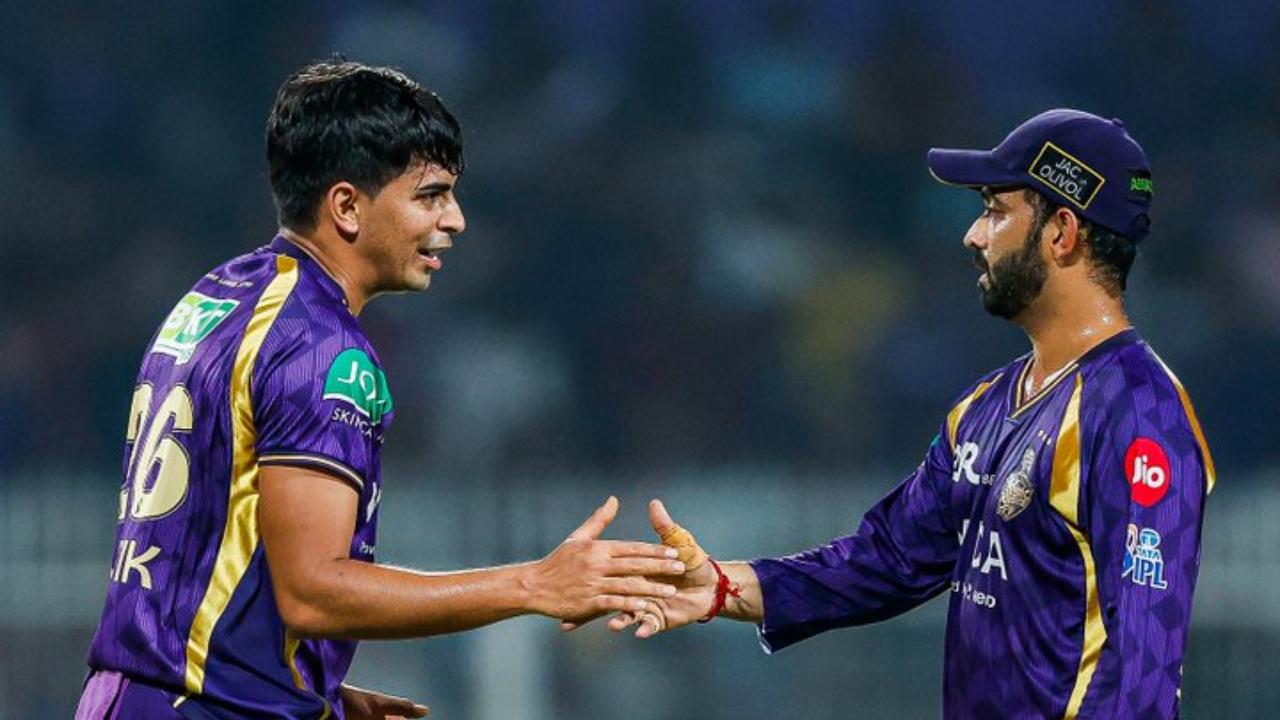 Kolkata's Saurabh Dubey and Cameron Green managed to pick up two wickets each. Having completed four overs, Dubey was smashed for 34 runs, whereas Green leaked 23 runs in three overs. Kartik Tyagi also bagged two wickets by conceding 37 runs in four overs. Sunil Narine also chipped in with one wicket. Anukul Roy and Varun Chakaravarthy went wicketless in the IPL 2026 match against the "Paltan" (Pic: X/@KKRiders) Kolkata's Saurabh Dubey and Cameron Green managed to pick up two wickets each. Having completed four overs, Dubey was smashed for 34 runs, whereas Green leaked 23 runs in three overs. Kartik Tyagi also bagged two wickets by conceding 37 runs in four overs. Sunil Narine also chipped in with one wicket. Anukul Roy and Varun Chakaravarthy went wicketless in the IPL 2026 match against the "Paltan" (Pic: X/@KKRiders)
