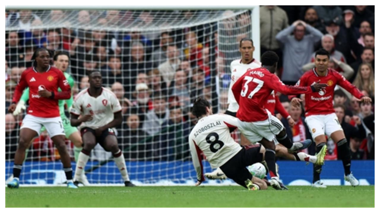 Kobbie Mainoo scored from outside the box in the final minutes to give United a much-desired win.&nbsp;