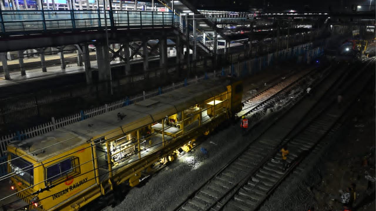 Commuters are advised to plan their journeys accordingly and cooperate with railway authorities, officials said. Representational Pic/File