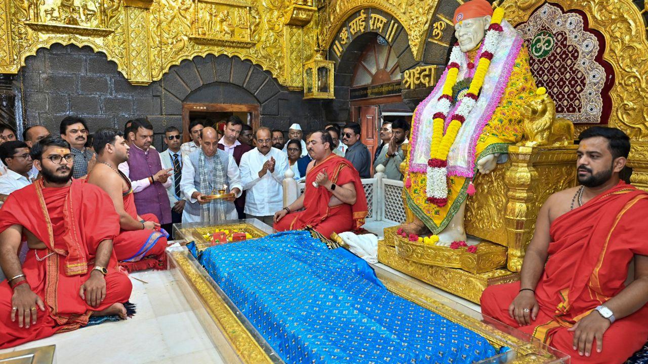 Rajnath Singh also inaugurated an ammunition manufacturing unit in Shirdi Rajnath Singh also inaugurated an ammunition manufacturing unit in Shirdi