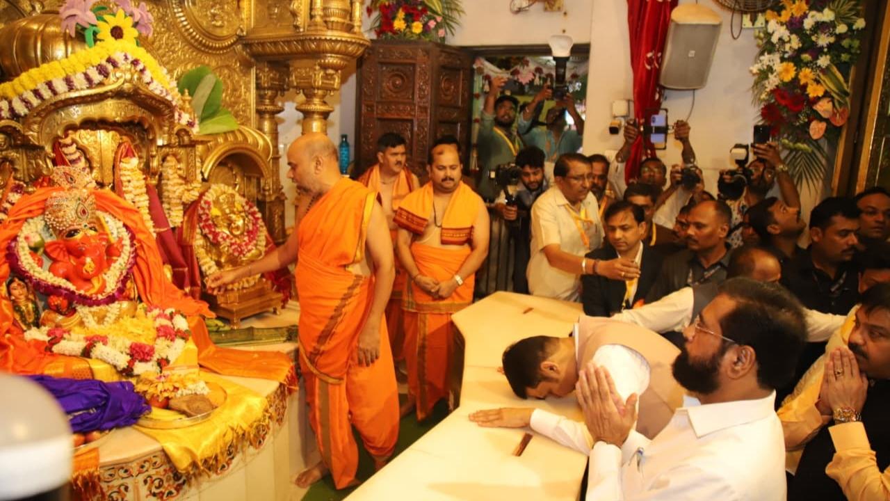 The Siddhivinayak Temple, established in 1801 by Laxman Patil and Dehubai Patil, is considered one of India’s most important Hindu temples The Siddhivinayak Temple, established in 1801 by Laxman Patil and Dehubai Patil, is considered one of India’s most important Hindu temples