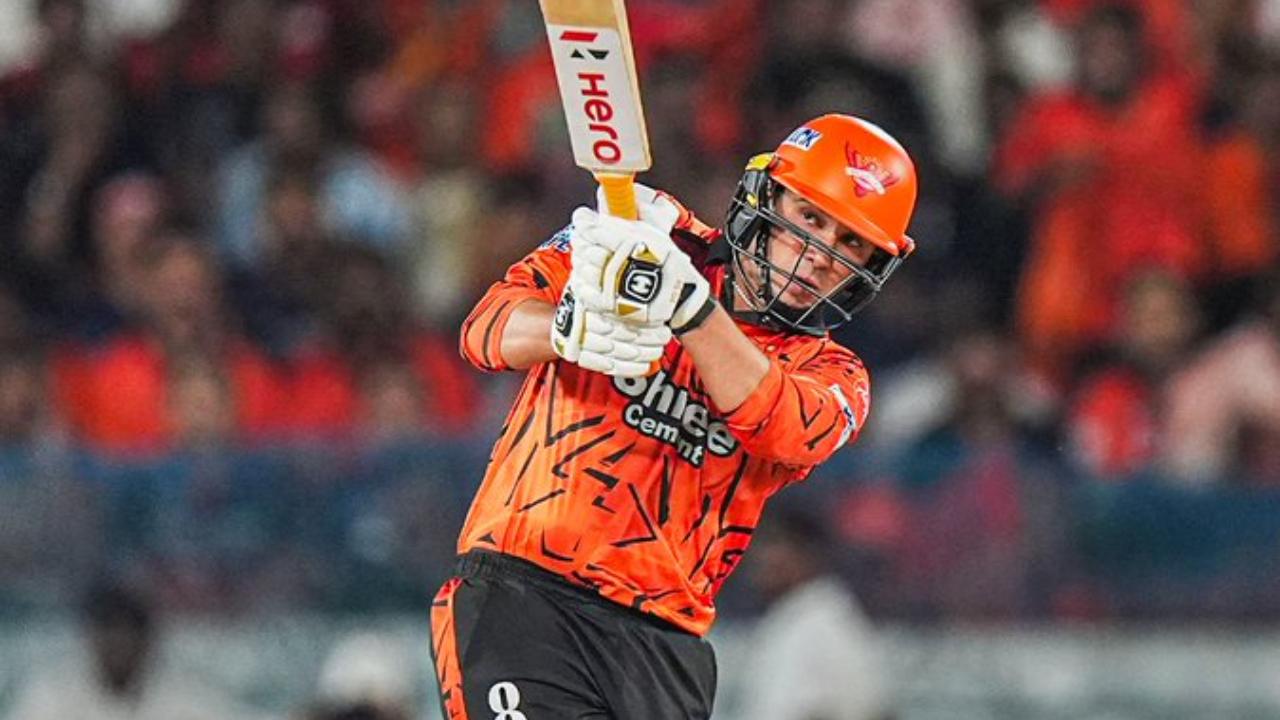 Having opted to bat first, Sunrisers Hyderabad's (SRH) opening batsman Travis Head accumulated 26 runs in 16 balls, including five boundaries. Fellow opening batsman Abhishek Sharma scored 56 runs off 22 deliveries, laced with four boundaries and five maximums (Pic: X/@SunRisers) Having opted to bat first, Sunrisers Hyderabad's (SRH) opening batsman Travis Head accumulated 26 runs in 16 balls, including five boundaries. Fellow opening batsman Abhishek Sharma scored 56 runs off 22 deliveries, laced with four boundaries and five maximums (Pic: X/@SunRisers)