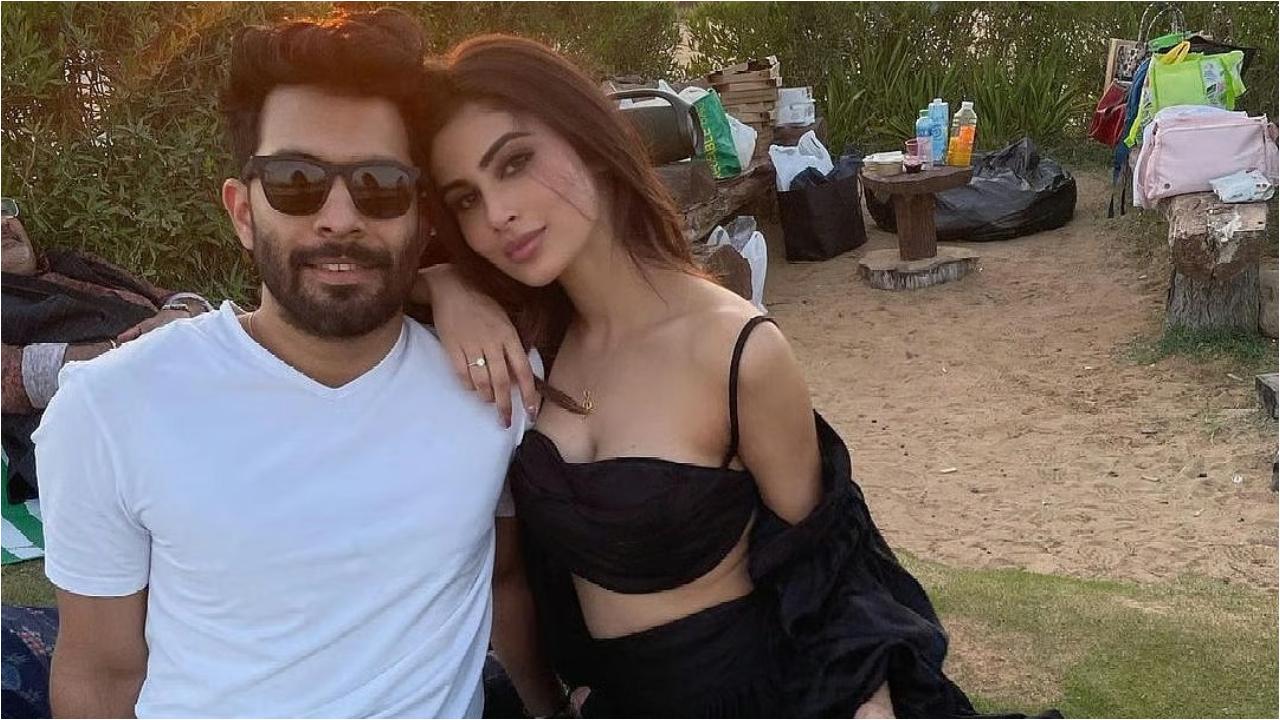 Suraj Nambiar and Mouni Roy (Pic/Instagram)
