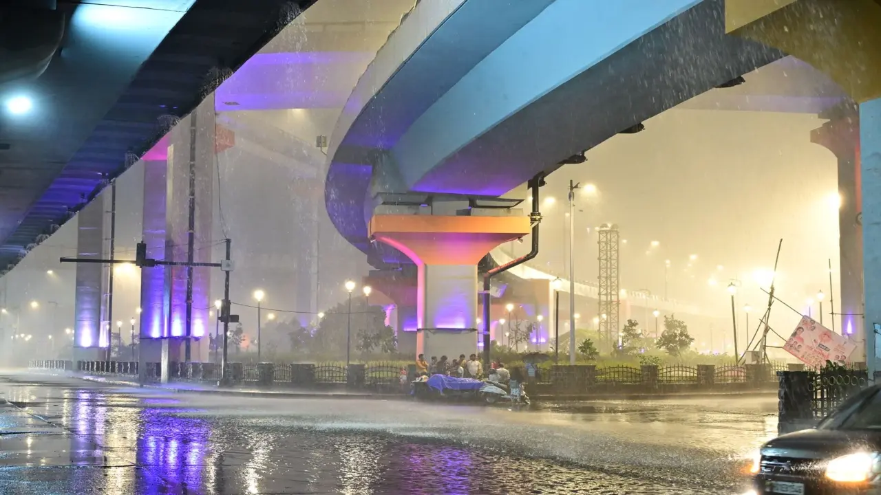 In Marathwada, Nanded, Latur, and Dharashiv are expected to receive light to moderate rain and thundershowers over the coming days. Representational pic