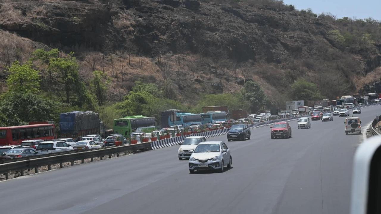 The traffic on Pune-bound direction at the ghat section was moving at a very slow pace for more than an hour, a traveller said on Friday afternoon