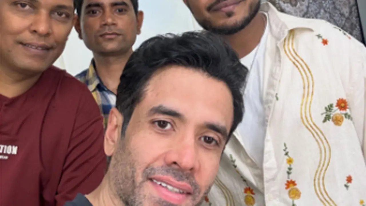 Tusshar Kapoor wraps 'Golmaal 5' shoot schedule, quips 'Lekin picture abhi baaki hai' Picture Courtesy/Tusshar Kapoor's Instagram account