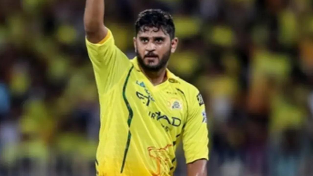 Urvil Patel also returned to the pavilion after scoring six runs in seven balls, with the help of a boundary (Pic: File Pic)
