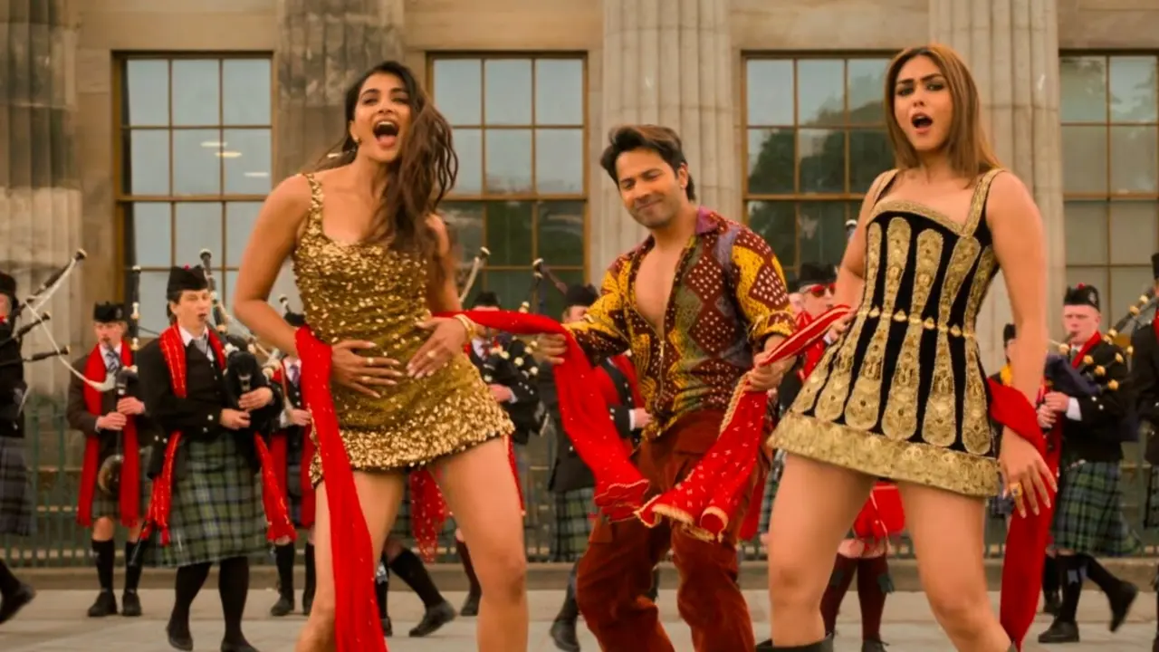 Hai Jawani Toh Ishq Hona Hai
The film stars Varun alongside Mrunal Thakur and Pooja Hegde. The flick marks his first outing with both of them and this comedy of errors looks entertaining. Hai Jawani Toh Ishq Hona Hai
The film stars Varun alongside Mrunal Thakur and Pooja Hegde. The flick marks his first outing with both of them and this comedy of errors looks entertaining.