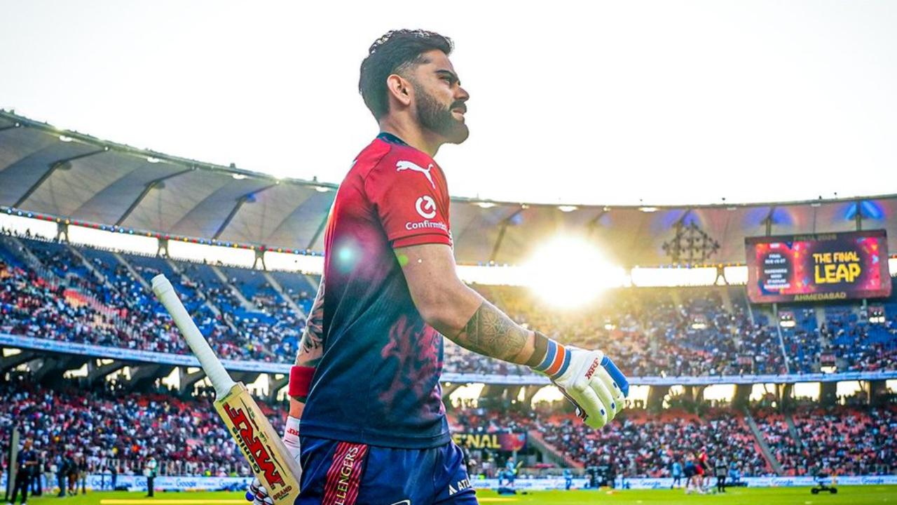 Ahead of the second essay of the game, the cricket fans will keep a tab on RCB's stalwart Virat Kohli. The right-handed batsman is known to deliver crucial performances on big occasions (Pic: X/@RCBTweets)