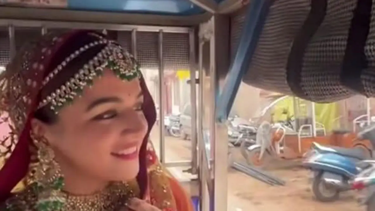 Picture Courtesy/Wamiqa Gabbi's Instagram account
