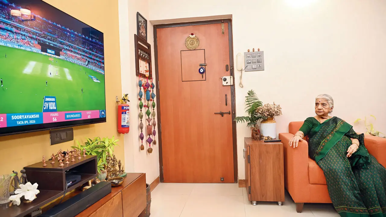 Meet Mumbai’s 92-year-old cricket superfan who has followed the game for 70 yrs Kalyani Raghavan, who turns 93 on June 11, watches her favourite —Shubhman Gill — in an IPL match on the 65-inch television her family recently bought so she can enjoy cricket more comfortably at her Chunabhatti home. Pic/Atul Kamble