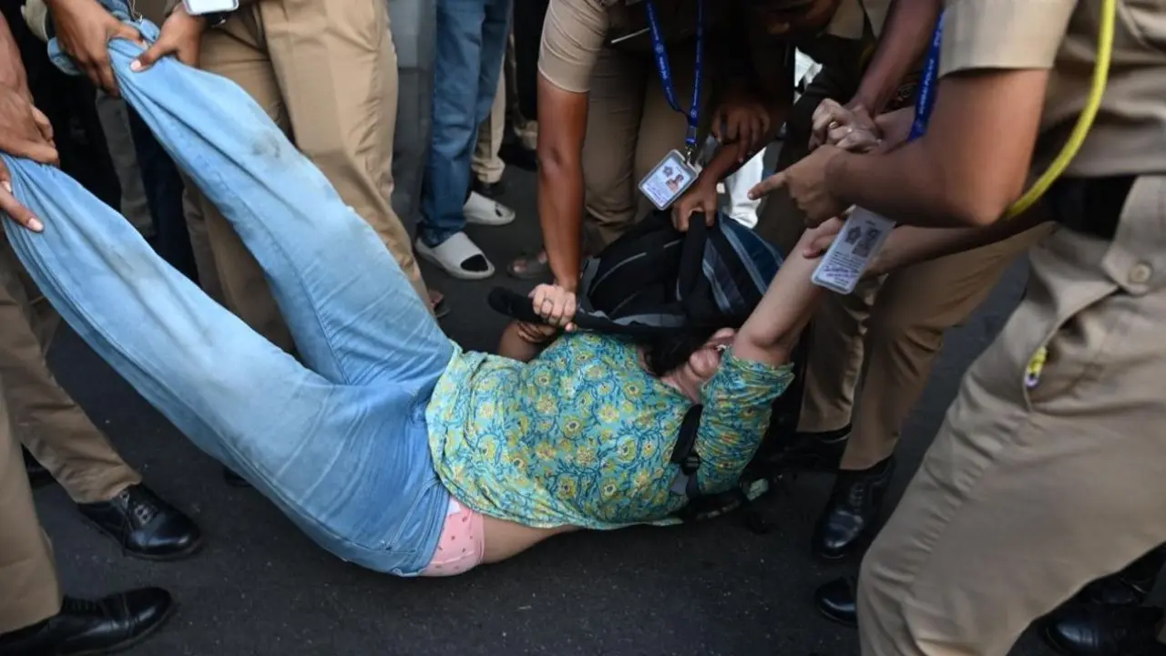 Mumbai: Dozens detained in Dadar during protest against CEC Gyanesh Kumar Dozens of people were detained on Sunday when they arrived at Shivaji Park in central Mumbai's Dadar area to take part in a protest in support of the Cockroach Janta Party (CJP)