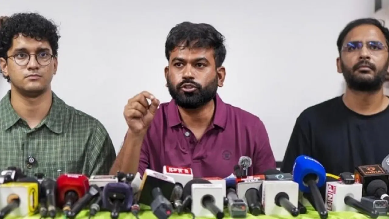 CJP leaders Abhijeet Dipke, Saurav Das and Ashutosh Ranka released in Delhi Pic/X