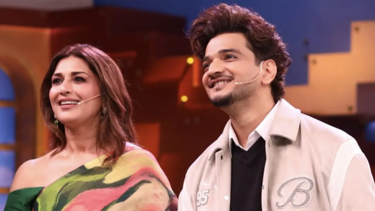 Sonali Bendre on hosting with Munawar Faruqui: 'Enjoyed listening to him' Sonali Bendre and Munawar Faruqui's pic via Instagram
