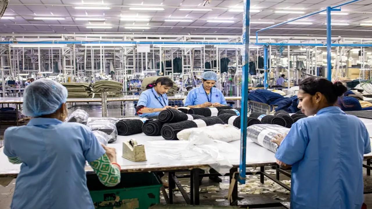India's manufacturing PMI hits 7-month high in September: HSBC PMI Index Representational Image. File pic.