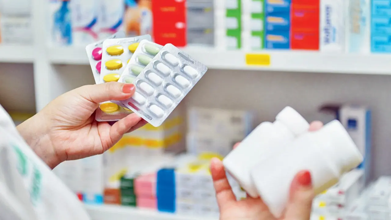 Maharashtra FDA cancels 29 drug licences, suspends 71 after 937 inspections Representation pic/istock