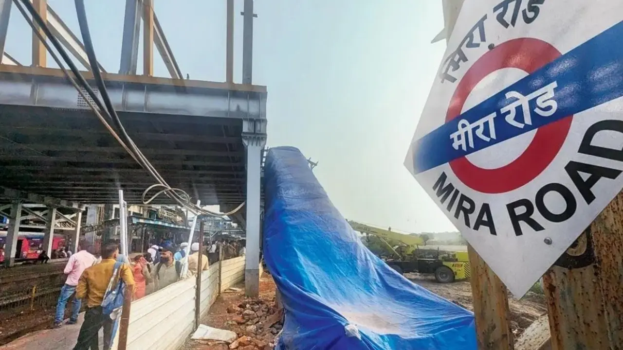 Mumbai: Western Railway closes Mira Road station FOB staircase for repairs Representational image