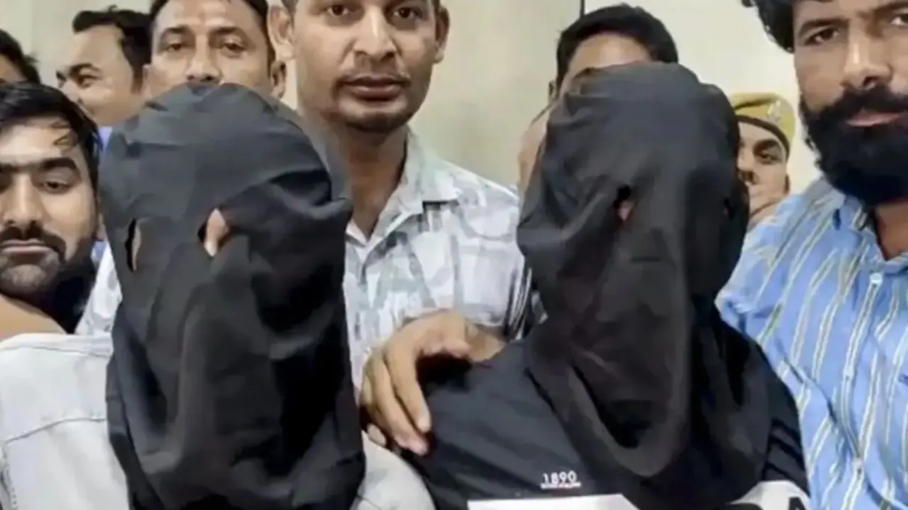 Accused in Tiger Shroff firing incident. FILE PIC