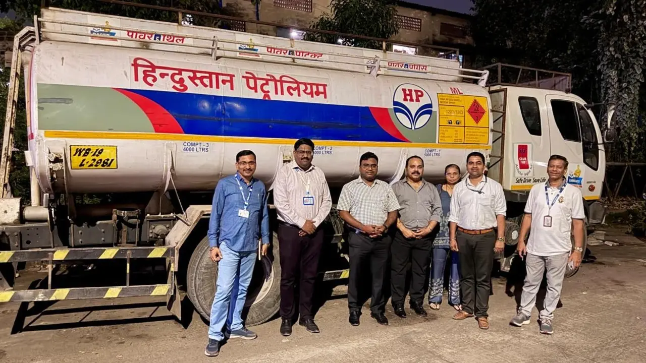 Navi Mumbai: Two tankers seized in Turbhe fuel siphoning case Acting on the information, the rationing department’s flying squad raided the location and seized both tankers. Pic/ Special Arrangement