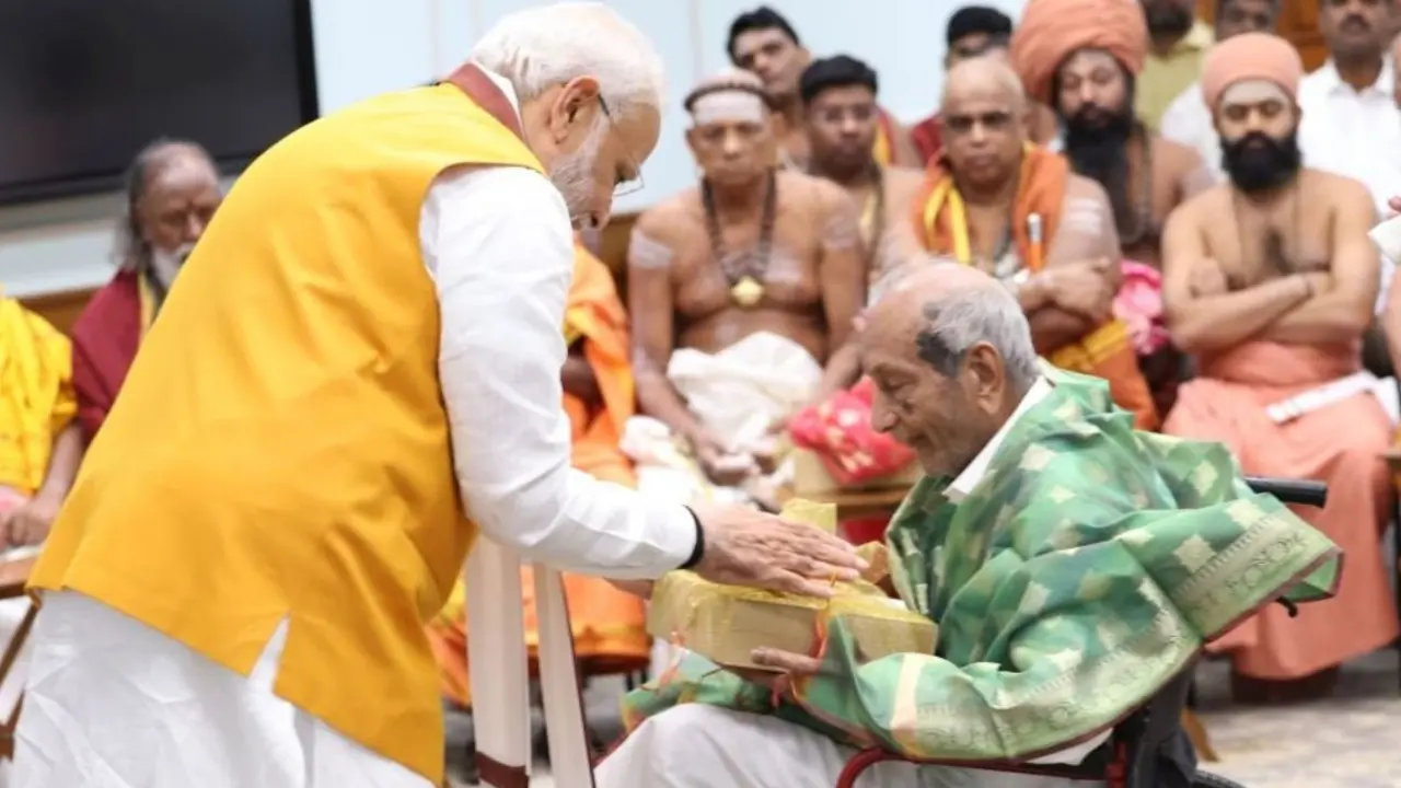 PM Modi, Vice-President condole death of Sengol craftsman Vummidi Ethiraj PM Narendra Modi shared a photo with Vummidi Ethiraj from their meeting in 2023. Pic/X