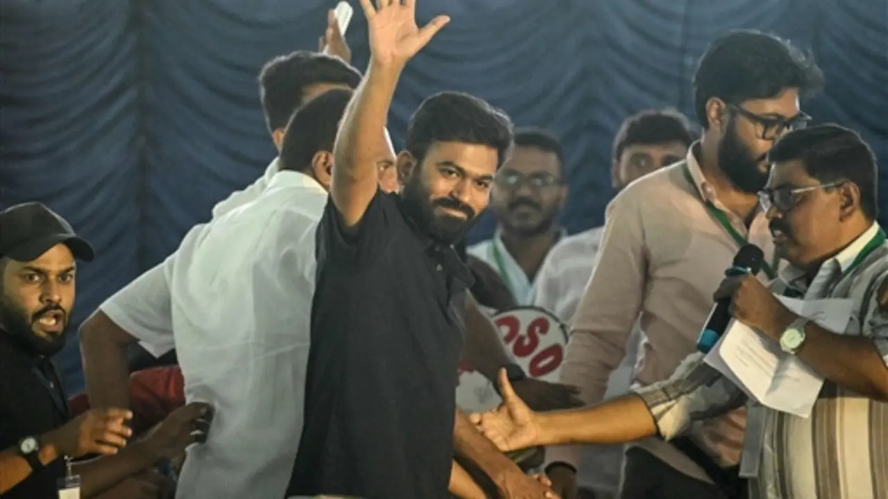 IN PHOTOS: CJP founder Abhijeet Dipke, Dhruv Rathee join Bengaluru protest  over SIR