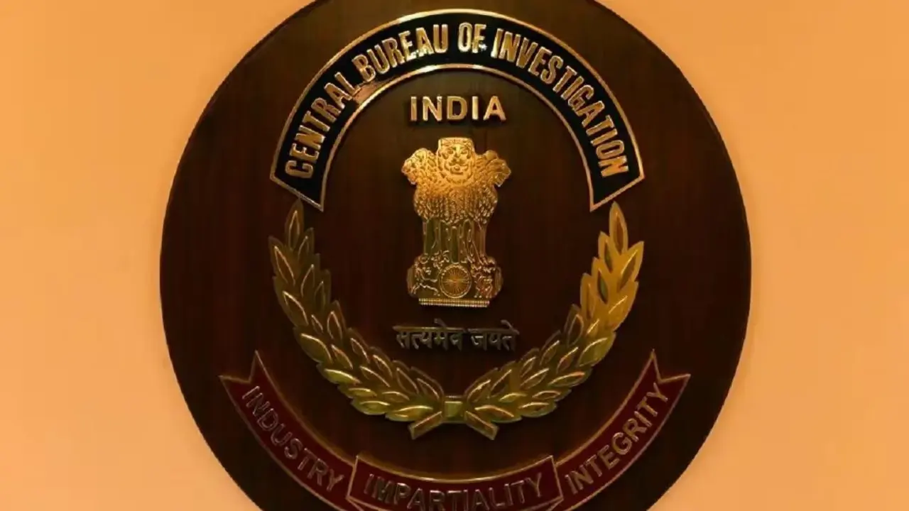 The CBI laid a trap on Tuesday and allegedly caught the accused red-handed while accepting the negotiated sum of Rs 15 lakh. Representational Pic