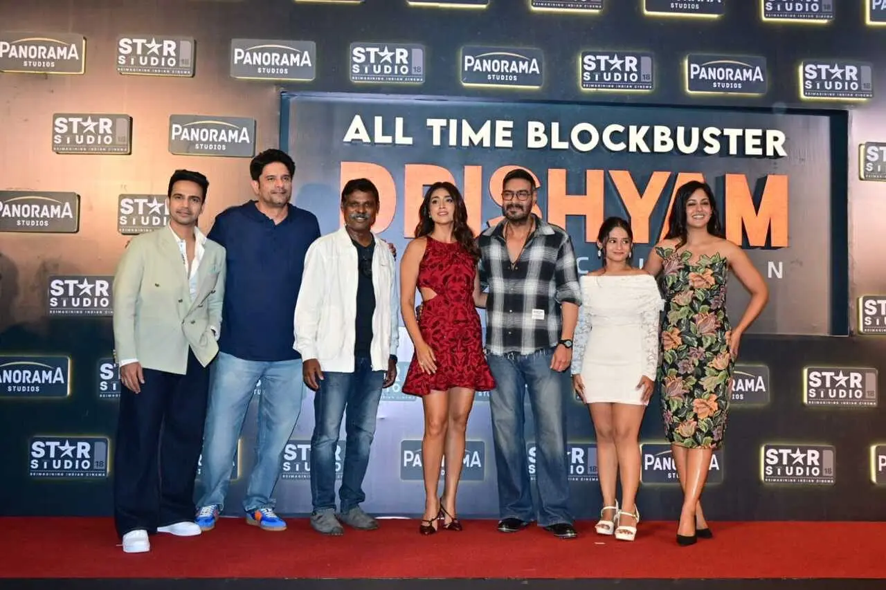 The cast of Drishyam 3, Rishabh Chaddha, Jaideep Ahlawat, Kamlesh Sawant, Shriya Saran, Ajay Devgn, Mrunal Jadhav and Ishita Dutta were seen posing for the paps at the event. The cast of Drishyam 3, Rishabh Chaddha, Jaideep Ahlawat, Kamlesh Sawant, Shriya Saran, Ajay Devgn, Mrunal Jadhav and Ishita Dutta were seen posing for the paps at the event.