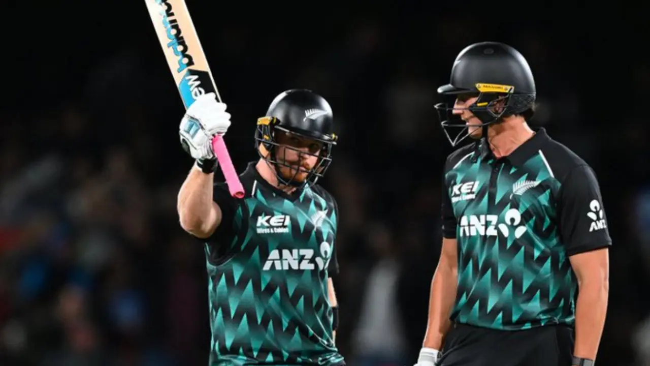 Glenn Phillips, Bevon Jacobs' half-centuries help Kiwis post 180 runs on board Glenn Phillips, Bevon Jacobs (Pic: X/@BLACKCAPS)