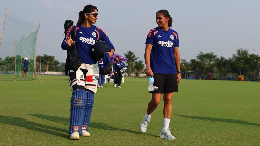 Former captain Harmanpreet Kaur and Harleen Deol were having a light-hearted chatter during the net sessions