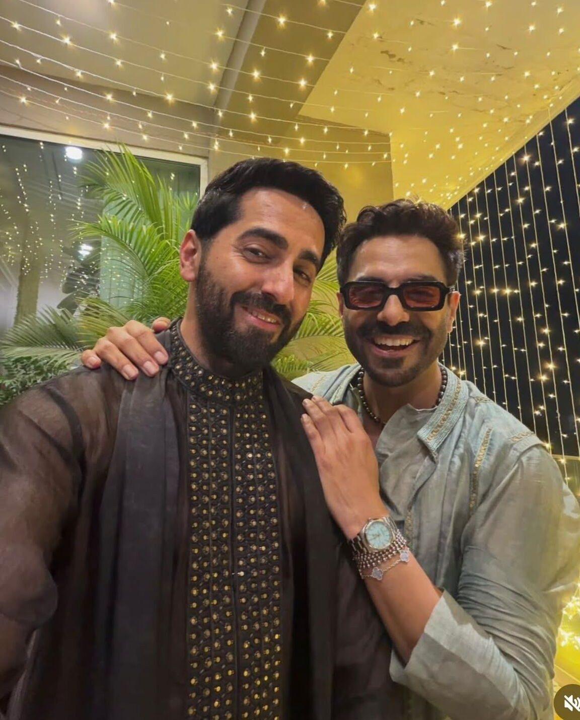 Brothers Ayushmann Khurrana and Aparshakti Khurana share a warm and cheerful moment together. Brothers Ayushmann Khurrana and Aparshakti Khurana share a warm and cheerful moment together.