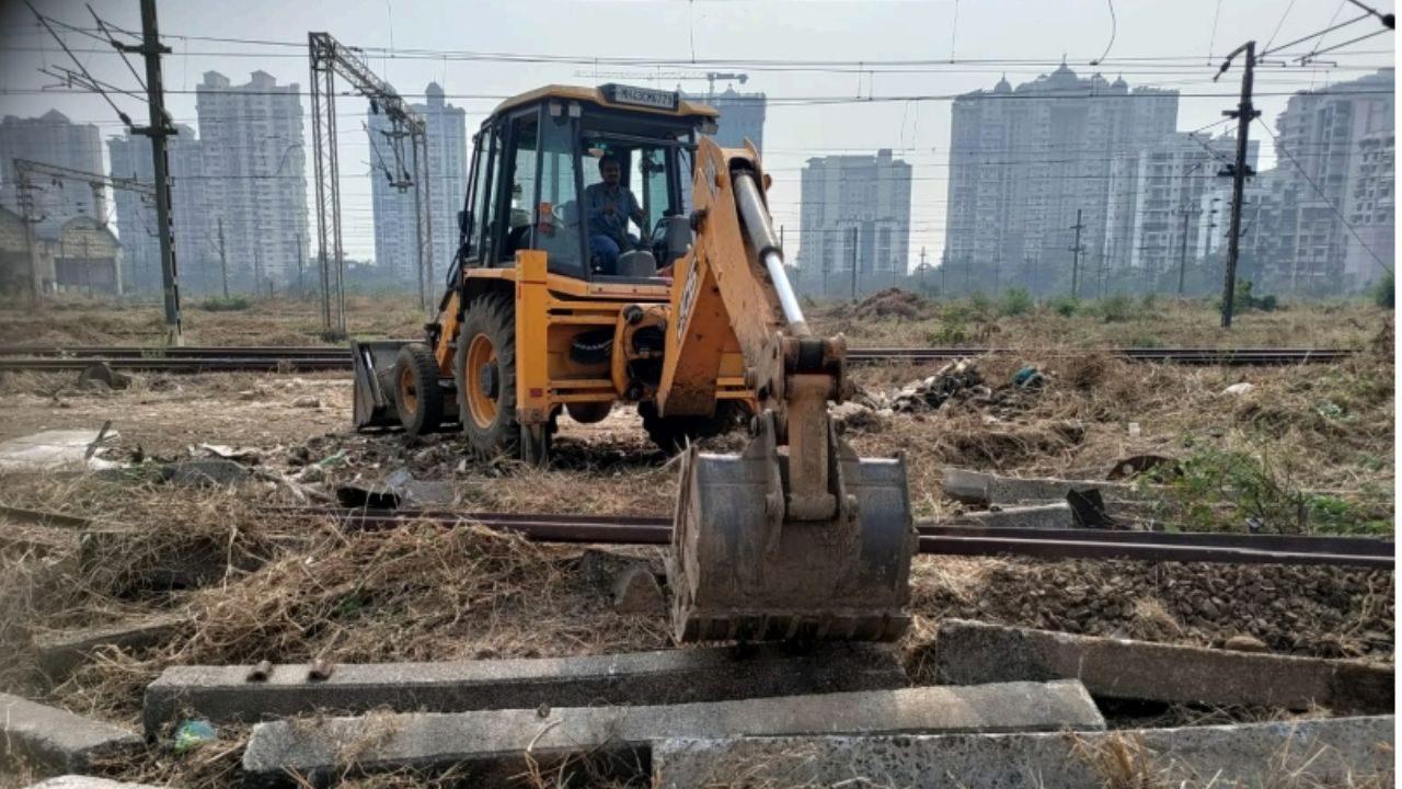 The fortnight-long Swachhata Pakhwada campaign will continue until Friday, while Special Campaign 6.0 will run until October 31, according to a Central Railway press release issued on Tuesday