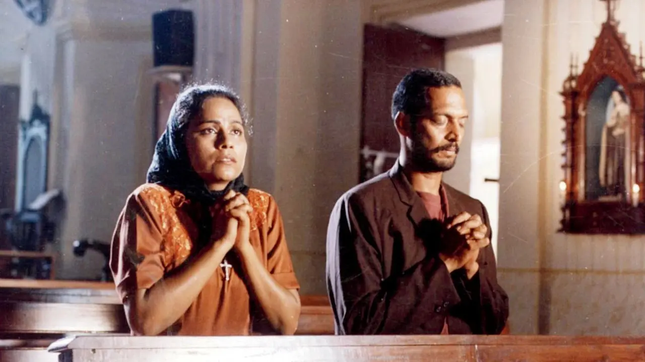 Seema Biswas recalls tasting Nana Patekar's mutton curry being a vegetarian (L-R) Seema Biswas and Nana Patekar in the film. Pic/mid-day archives