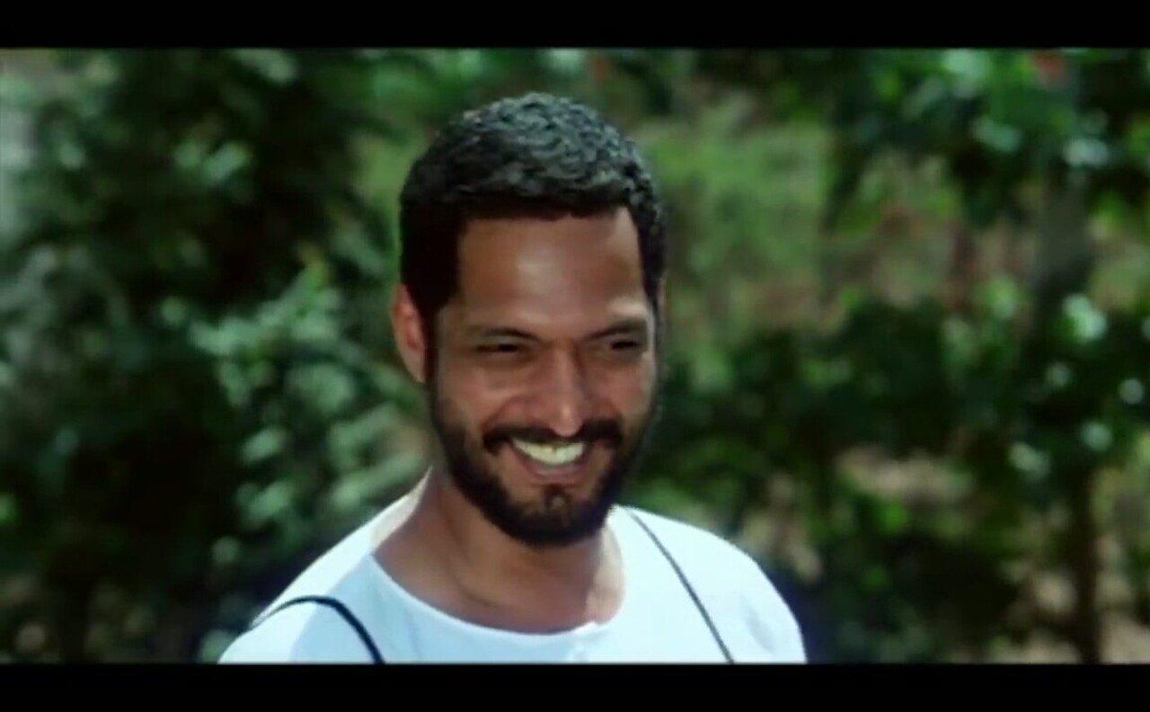 Pratap Tilak in Krantiveer (1994) continues to be one his most memorable roles. He played an angry, righteous local man who fights corruption and social injustice. He won the National Film Award for his performance. Pratap Tilak in Krantiveer (1994) continues to be one his most memorable roles. He played an angry, righteous local man who fights corruption and social injustice. He won the National Film Award for his performance.