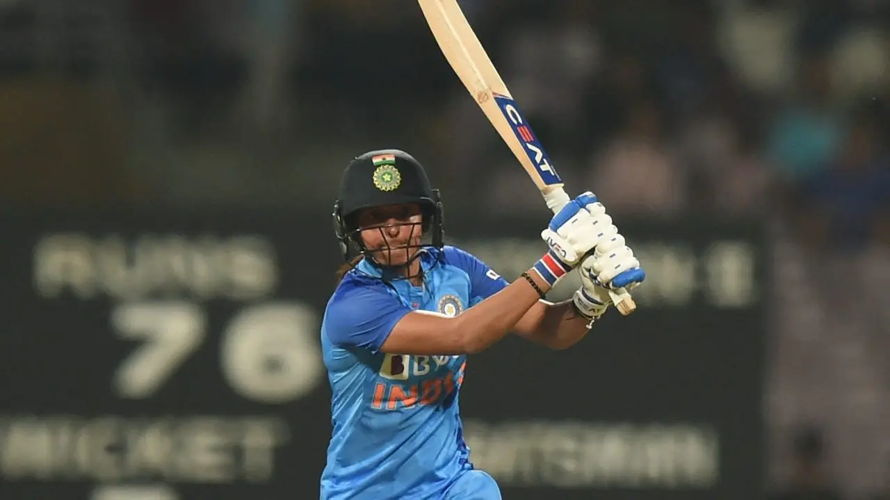 Harmanpreet Kaur took the team's responsibility on her shoulders. Despite being under pressure, the right-handed batswoman delivered one of the most iconic knocks of her career Harmanpreet Kaur took the team's responsibility on her shoulders. Despite being under pressure, the right-handed batswoman delivered one of the most iconic knocks of her career
