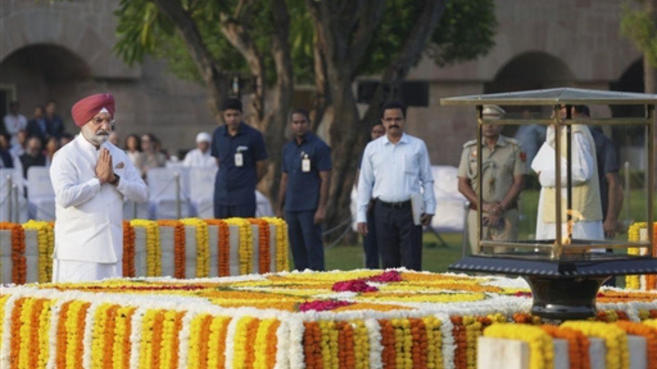 Taranjit Singh Sandhu pays tribute to Mahatma Gandhi at Raj Ghat in New Delhi on his birth anniversary