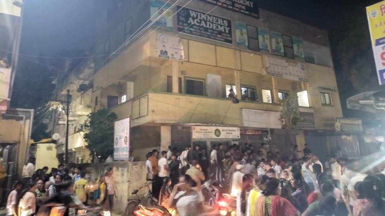 Diveagar beach tragedy: Alandi coaching institute sealed day after eight students drown during picnic in Raigad Locals and parents of the students had last night gathered at the coaching centre. Pic/Special Arrangement