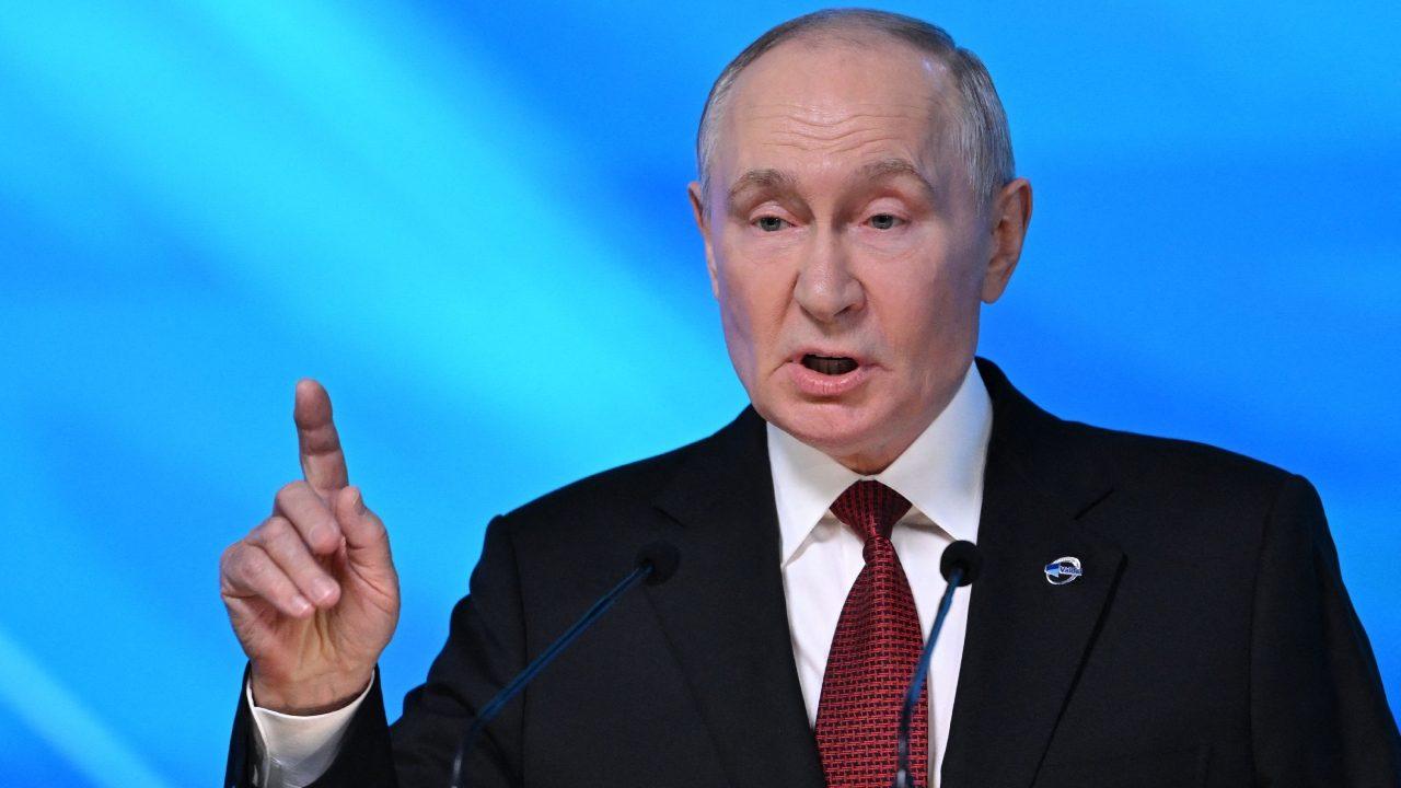 "He has very good ideas aimed at finding mutually acceptable solutions," Putin added.